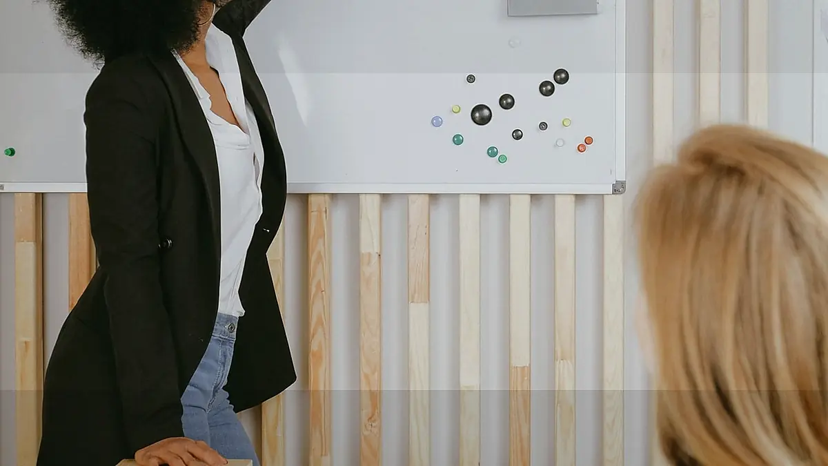 KI für Schweizer ERP-Systeme (SAP, Abacus, ProConcept): KMU-Leitfaden 2026