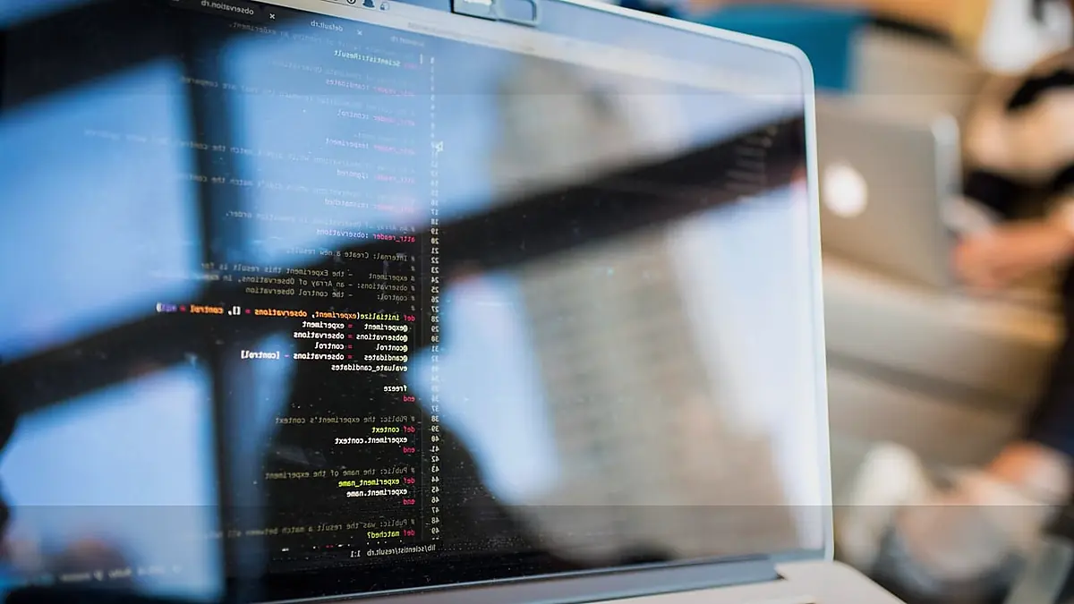 Security for Swiss SMEs: AI and Identity Management