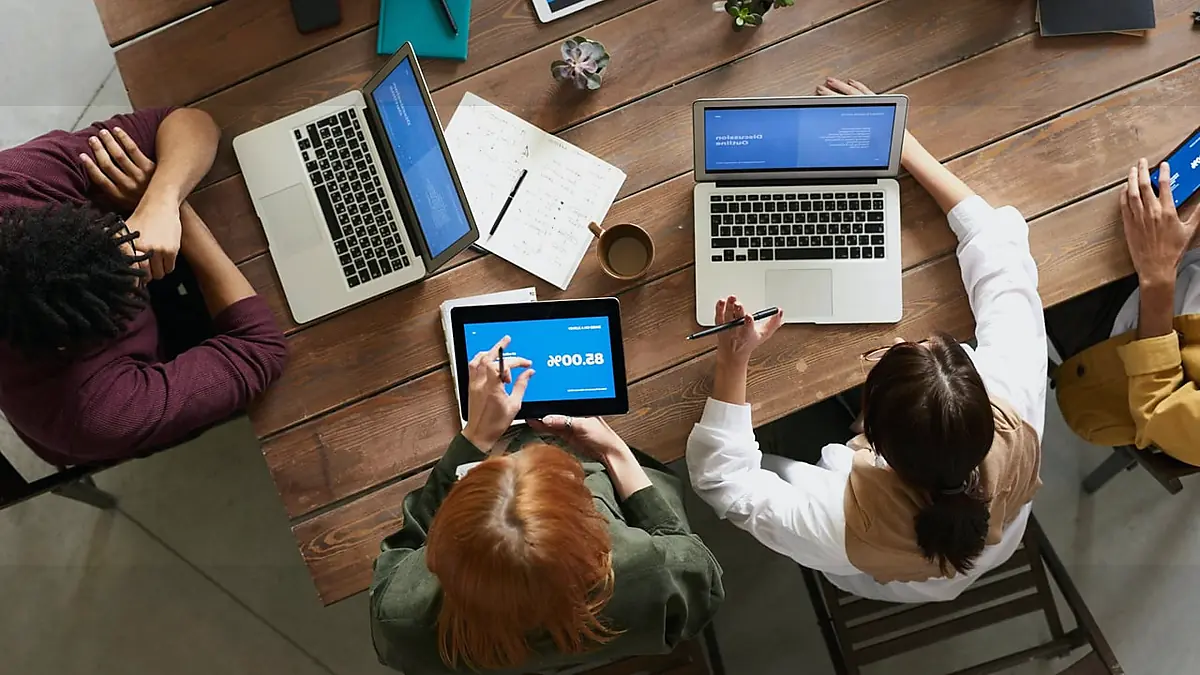 IA et gestion de projets pour PME suisses: guide 2026