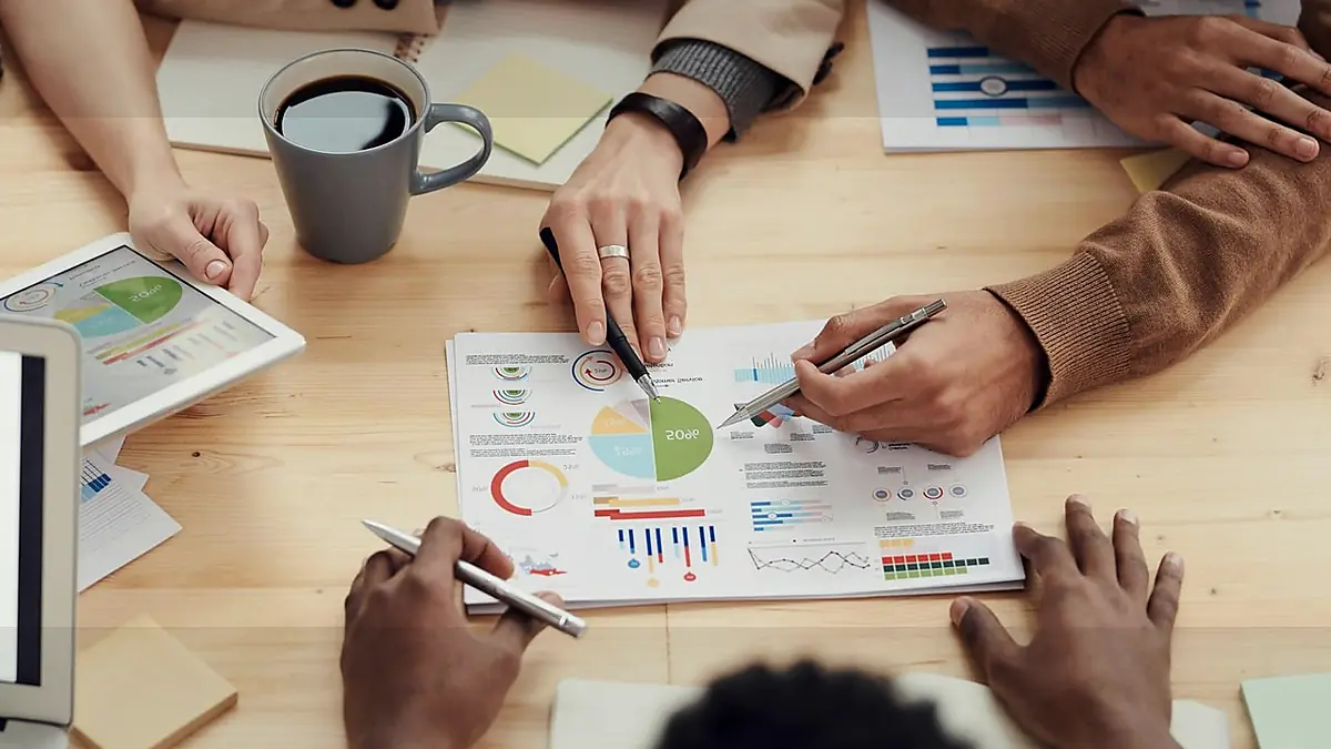 IA per il marketing digitale delle PMI svizzere: guida completa 2026