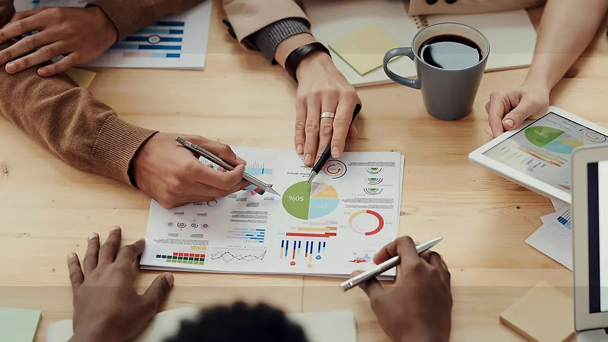 Strategia IA per PMI svizzere: il piano d'azione completo 2026