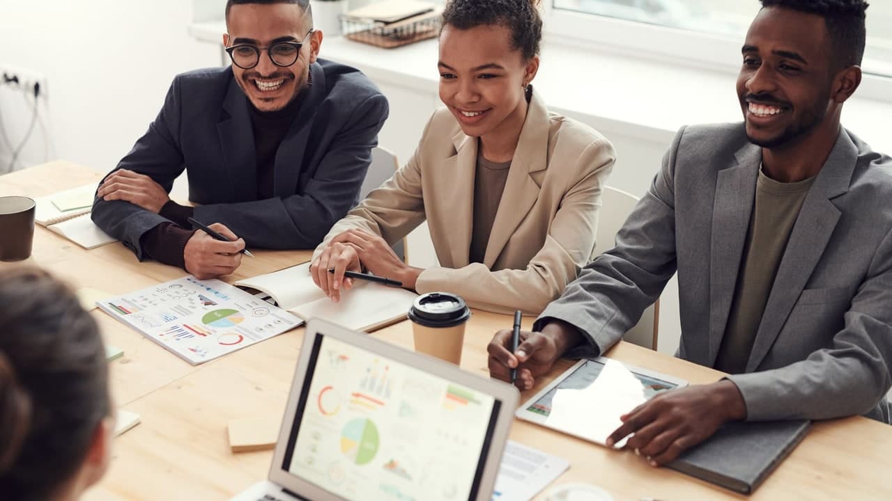Agence SEO Suisse romande: choisir une approche IA et recherche IA